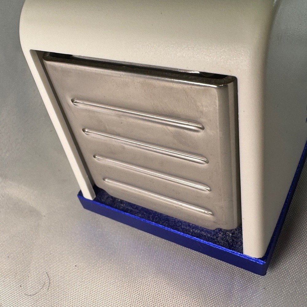 Silent Knight Pill Crusher Links Medical Products Manual Lever Blue White PC1000 - Picture 3 of 6